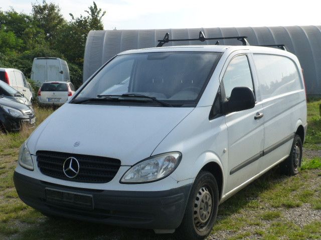 Mercedes-Benz Vito109CDI-WASSERVERBRAUCH-LÄSST WEIßEN RAUCH AB