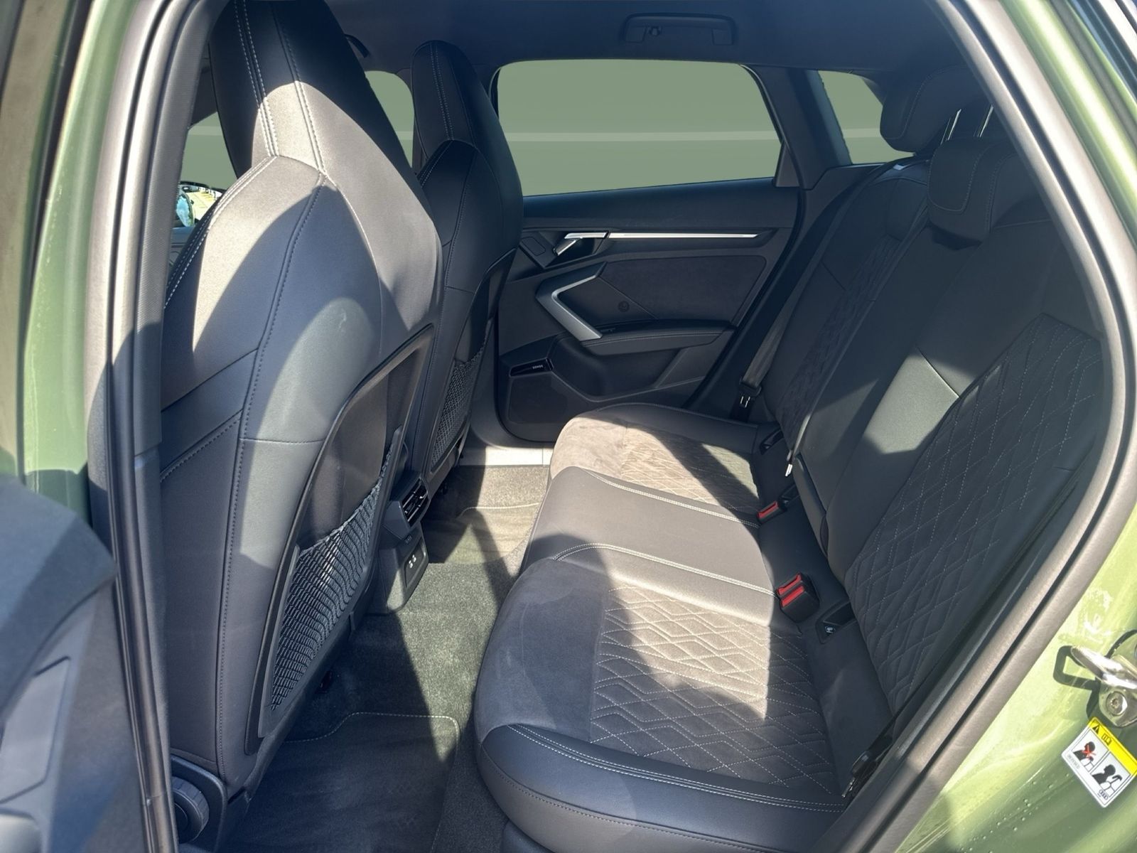 Audi A3 Sportback 45 TFSI e S line SONOS MATRIX STHZG foto 15
