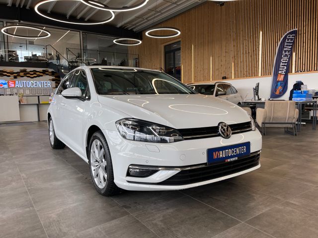 Volkswagen Golf VII Lim. Highline 1.5 TSI *1.HAND*LED*AHK*