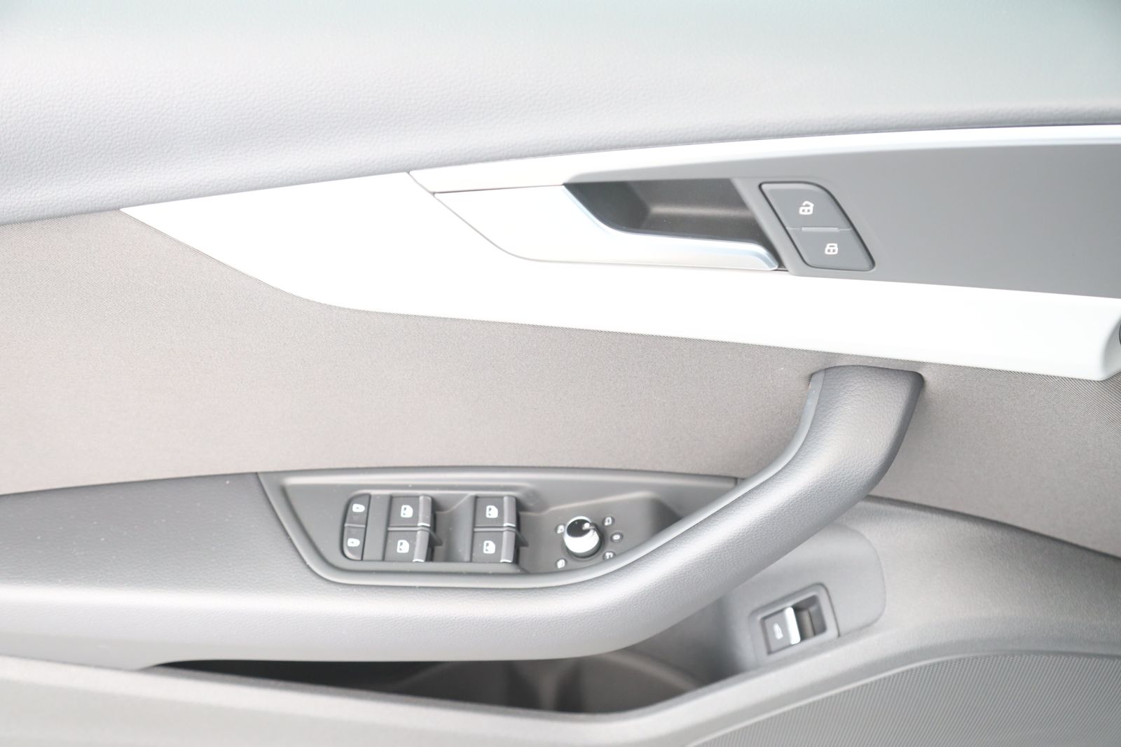 Audi A4 - Bild 17