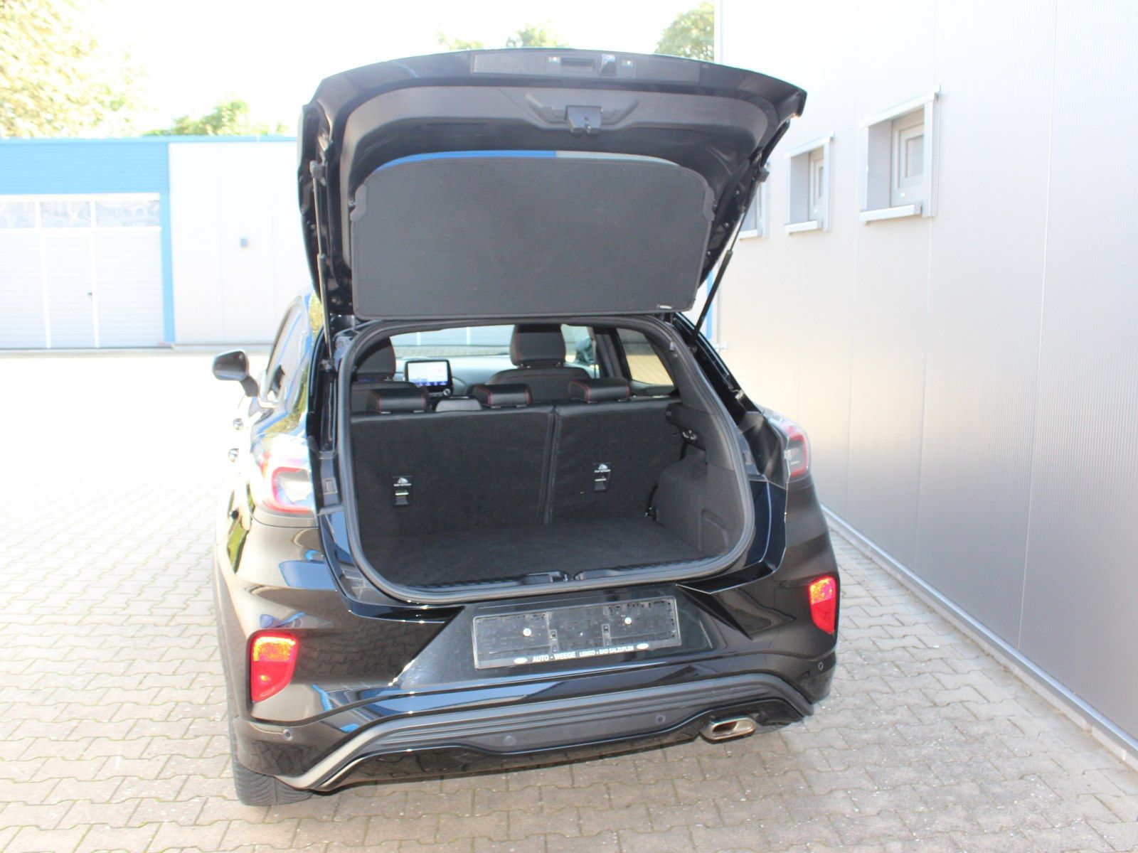 Fahrzeugabbildung Ford Puma ST-Line X 1,0 EcoBoost Mild Hybrid