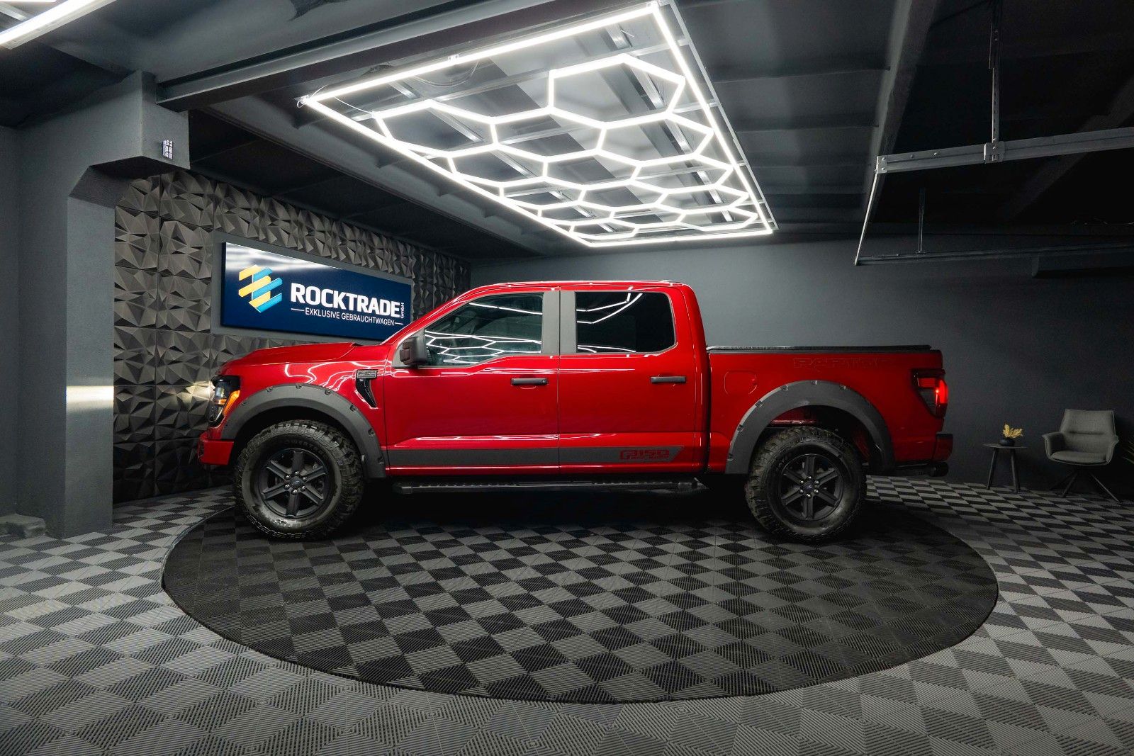 Fahrzeugabbildung Ford F150 5.0L V8 4x4 Offroad SuperCrew RAPTOR 19%