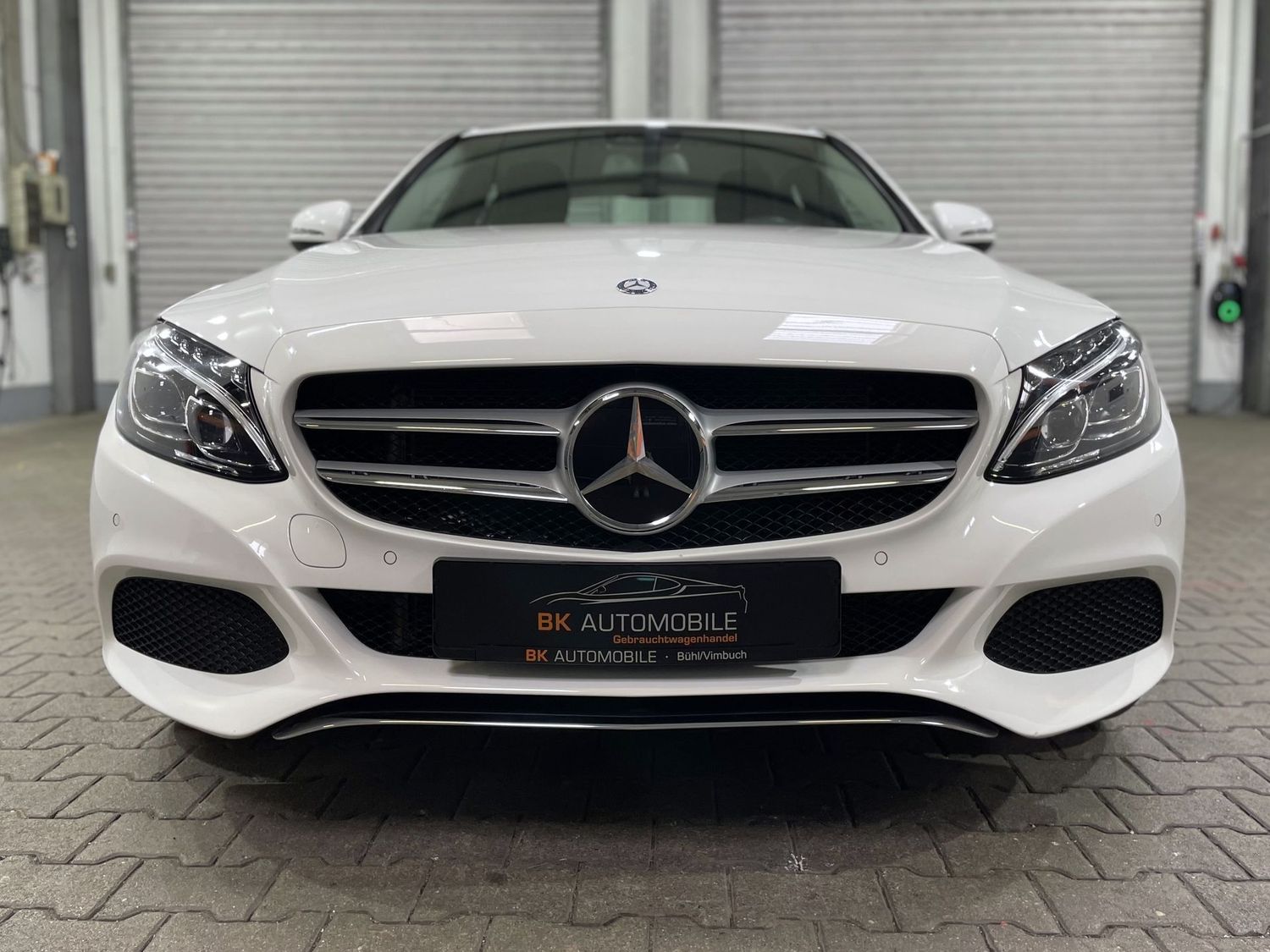 Fahrzeugabbildung Mercedes-Benz C 180 CGI Avantgarde #LED#Distr.#Kamera