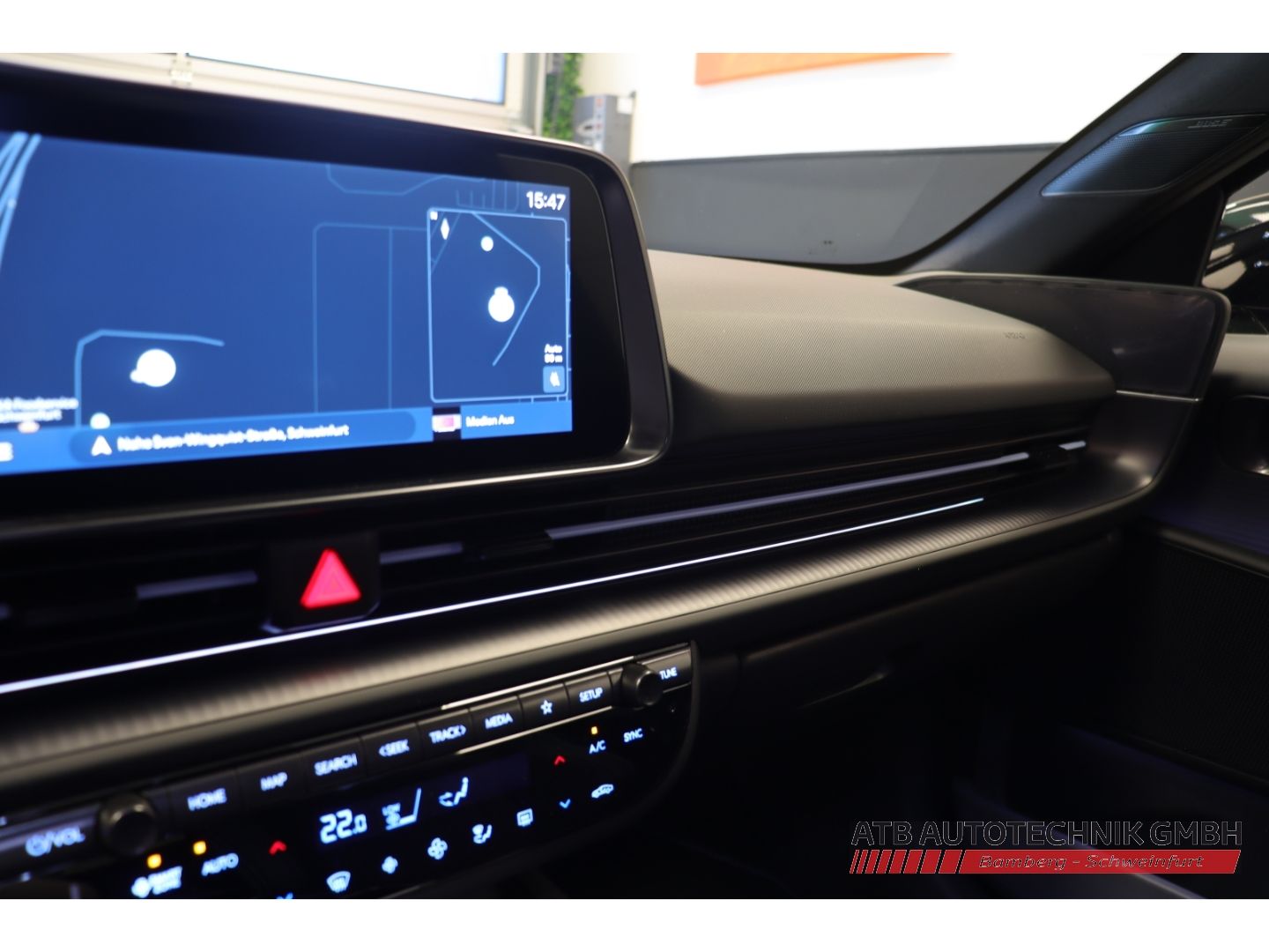 Fahrzeugabbildung Hyundai IONIQ 6 N 84kWh 609PS 4WD Sitzpaket Panoramadach