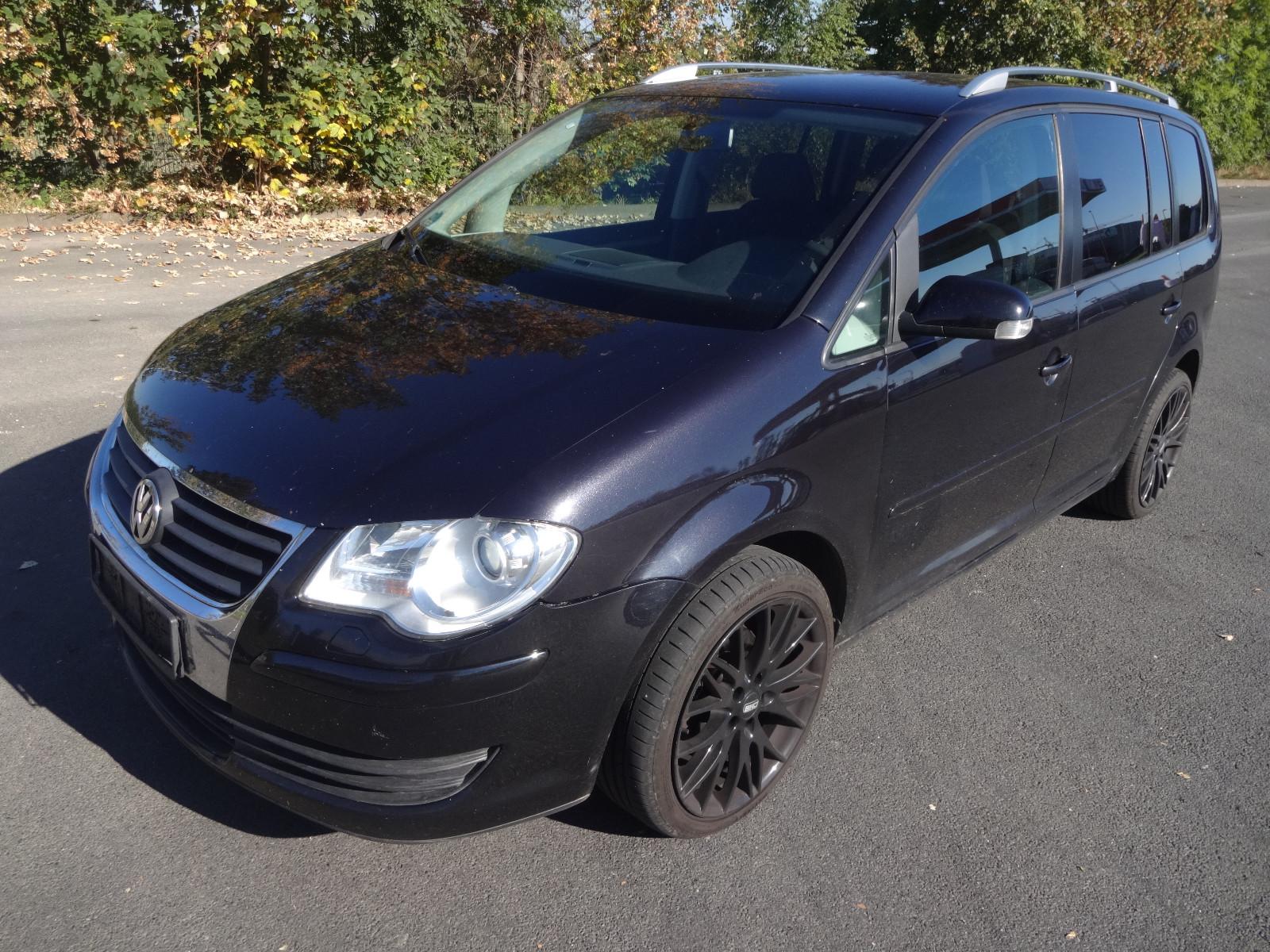 Volkswagen Touran Trendline  2 liter 7 sitze