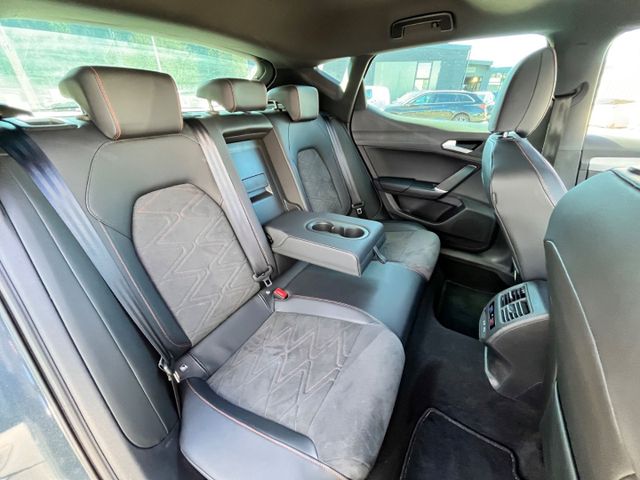 Leon FR 1.4 e-Hybrid *PANO+NAVI+ACC+TOTWINKEL*