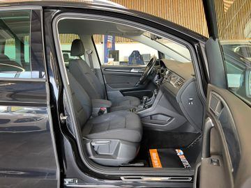 MYAUTOCENTER – Gebraucht- und Jahreswagen mit Werkstattservice in Pfaffenhofen Volkswagen Golf Sportsvan VII United *Navi*Klima*LED*