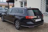 Volkswagen Passat Variant 2,0 TDI HIGHLINE R-LINE*LED*AHK* - Volkswagen Passat: Kombi, R Line