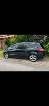 Ford S Max 2,0 als Titanium Edition - Ford S-MAX Edition mit Benzin-Antrieb
