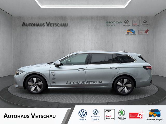 Passat Variant Elegance 2.0 TDI DSG Sportpaket