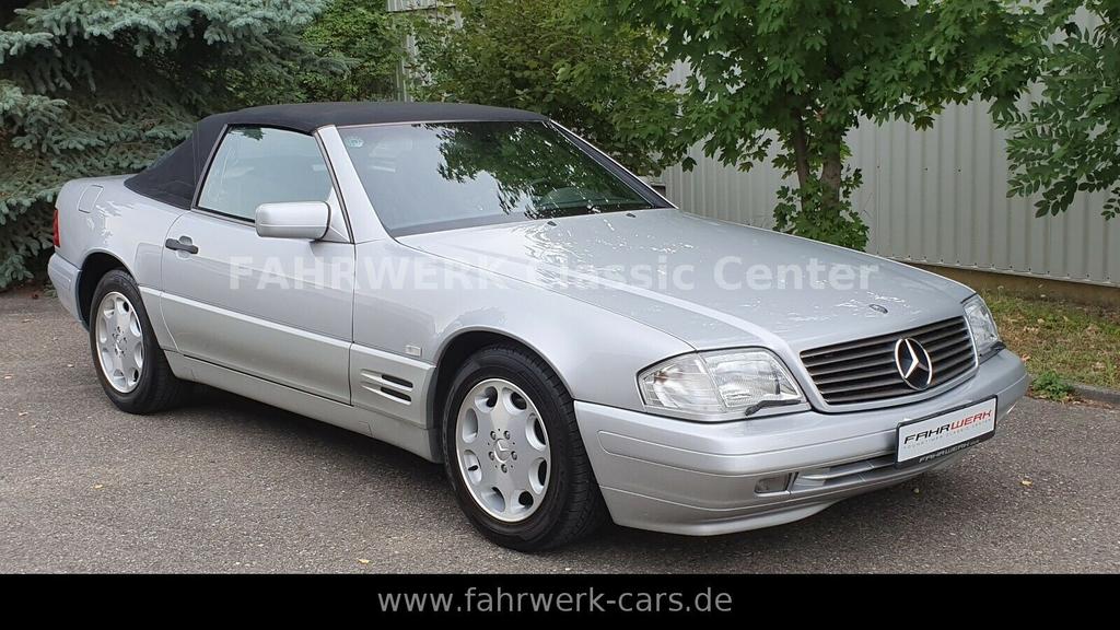 Mercedes-Benz SL 320