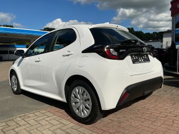 Toyota Yaris - 3
