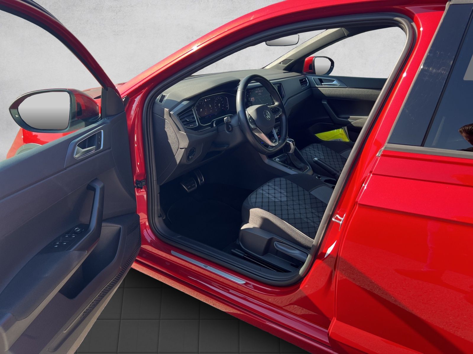 Taigo R-Line 1.5 TSI DSG Navi*Pano*CarPlay
