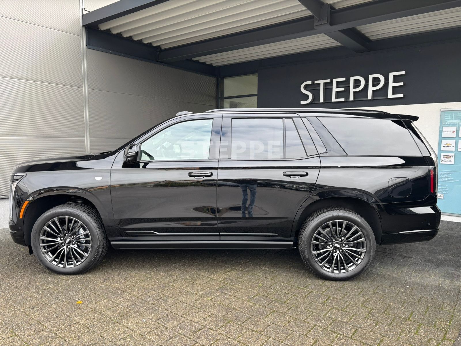 Cadillac Escalade FACELIFT MY26 6.2 V8 Sport Platinum