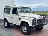 Land Rover Defender 90 SE Station Wagon*NUR 128TKM*KLIMA* - Land Rover Defender mit Diesel-Antrieb: Station Wagon Se