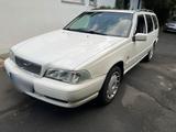 Volvo V70 AWD 2.4 20V Turbo Allrad Schalte... - Volvo 850 mit Benzin-Antrieb: Kombi, mit Klimaanlage