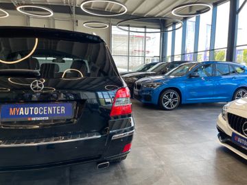 MYAUTOCENTER – Gebraucht- und Jahreswagen mit Werkstattservice in Pfaffenhofen Mercedes-Benz GLK 350 CDI 4Matic *NAVI*BI-XENON*SZHZ*PDC*TEMPO