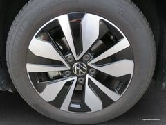 VW Golf VIII 2.0 TDI Goal DSG LED Nav Rfk Ahk ACC VW Golf VIII 2.0 TDI Goal DSG LED Nav Rfk Ahk ACC