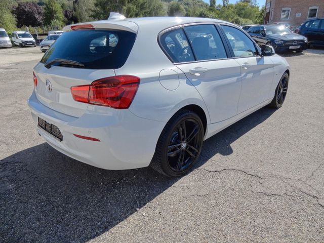 Fahrzeugabbildung BMW 118i/1.Hand/18-Zoll/PDC/57TKM/SitzH/Top-Zustand/