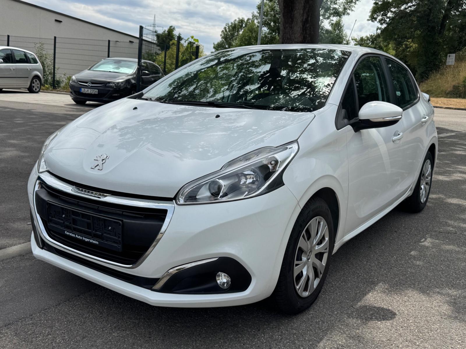 Peugeot 208 Active Klima Einparkhilfe Bluetooth
