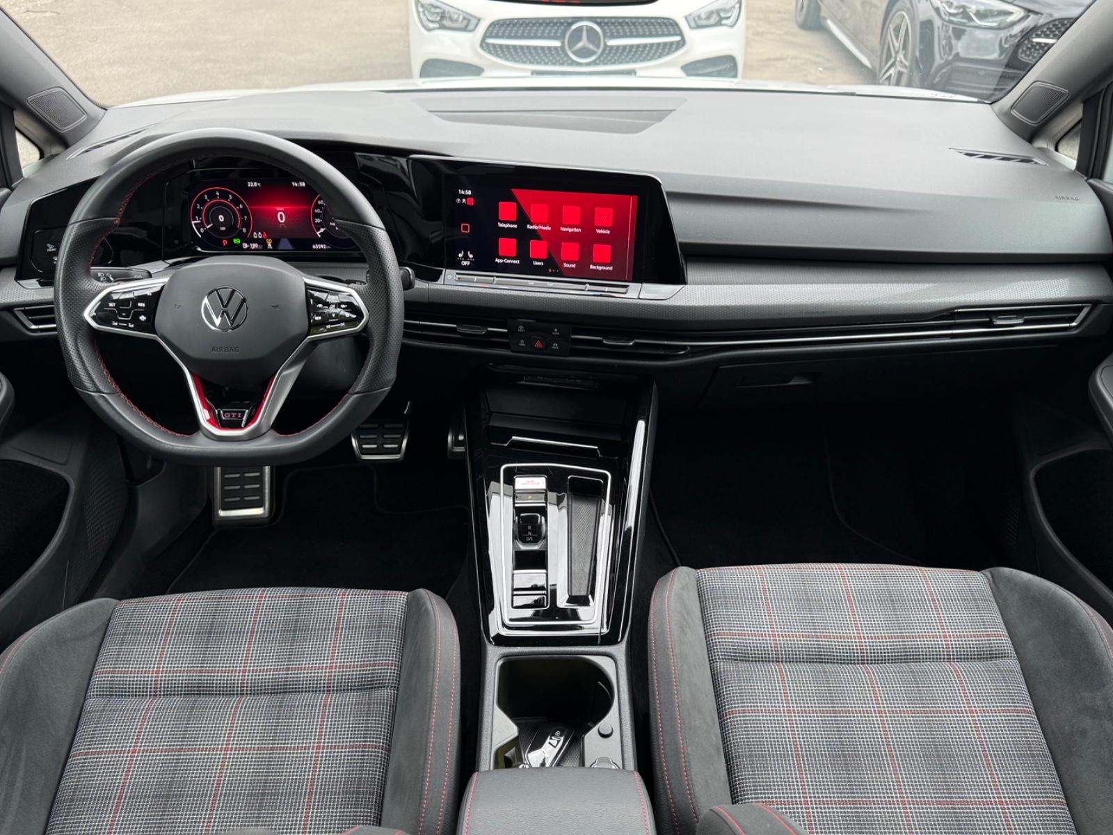 Volkswagen Golf VIII Lim. GTI, миниатюра 2