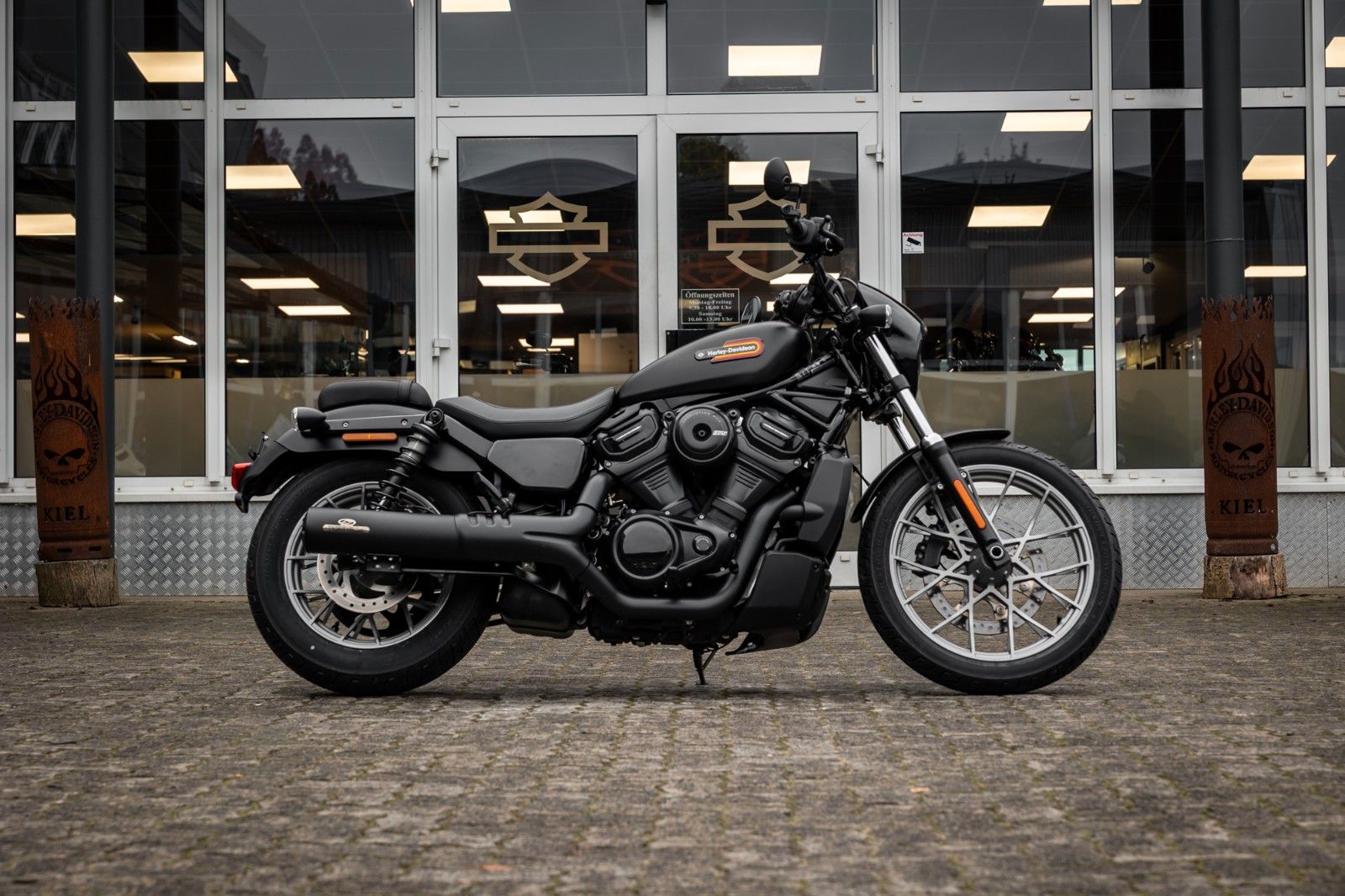 Fahrzeugabbildung Harley-Davidson NIGHTSTER Special RH975S MY25-Jekill&Hyde -1.Hd