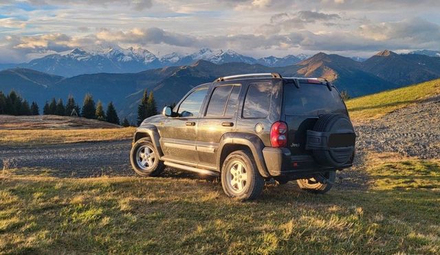 Jeep Cherokee 2.8 CRD Limited