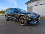 Audi Etron 55 quattro S line Sportback 