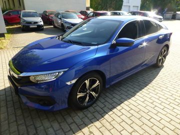 Honda Civic 1,5 VTEC Turbo Executive Limousine