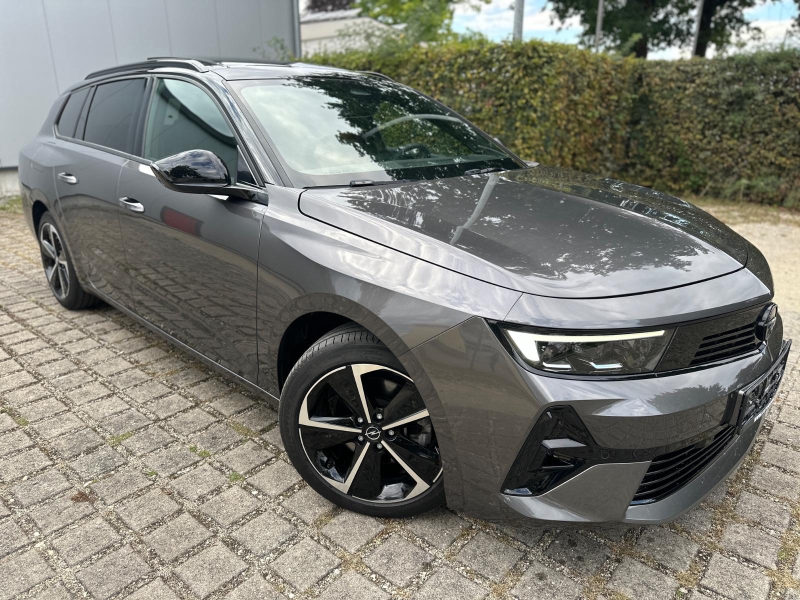 Opel Astra ST 1.5 Diesel 96kW GS Auto Panorama Head.
