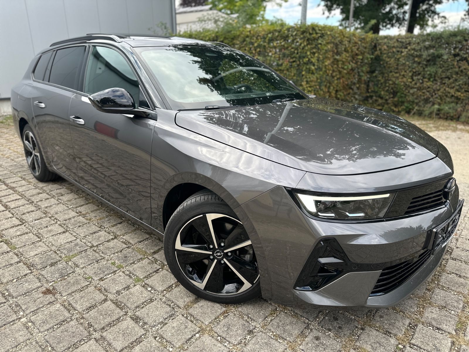 Opel Astra ST 1.5 Diesel 96kW GS Auto Panorama Head.