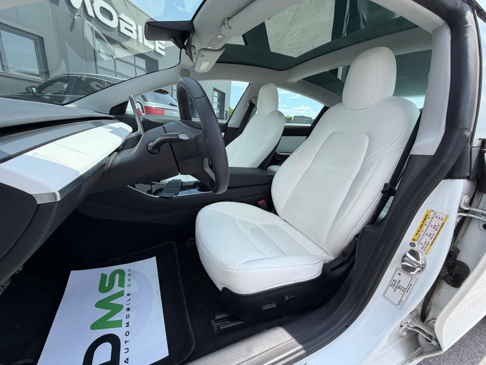 TESLA MODEL 3 306CH - STANDARD PLUS - RWD - INTERIEUR CUIR BLANC