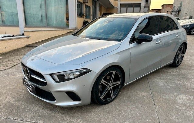 MERCEDES-BENZ Mercedes-benz A 180 d Automatic Sport