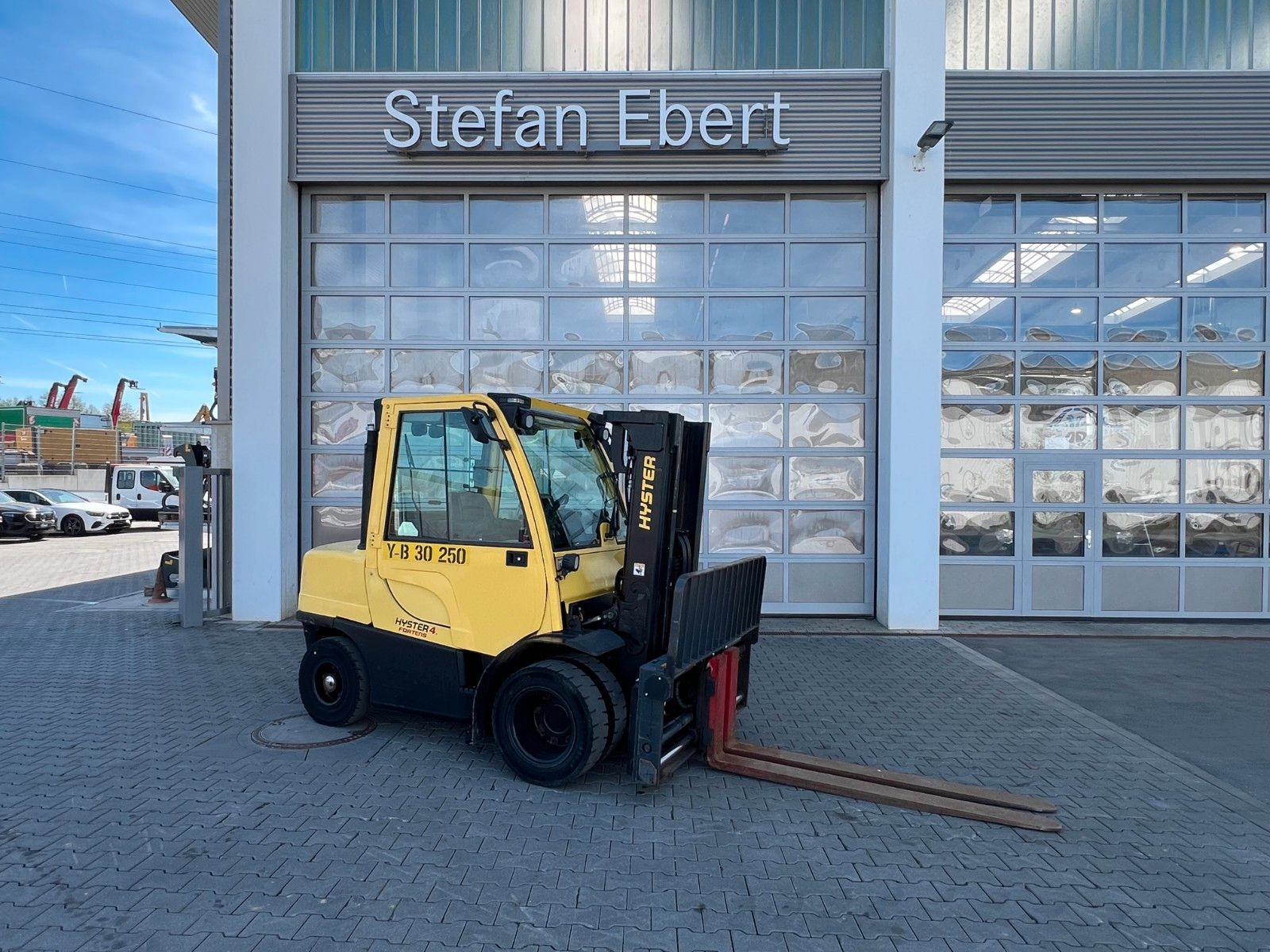 Fahrzeugabbildung Hyster H4.0 FT6 / Verstellgerät / HH:4.42m / nur 2.148h