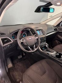 Ford S-Max - 9