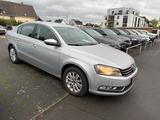 Volkswagen Passat Lim. 1,4TSI Comfortline BlueMotion HU/NEU - gebrauchte VW Passat aus dem Jahr 2014