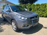 Hyundai ix35 2.0 Premium 4WD Automatik//Navi/Pano/Lpg - Hyundai ix35: Allradantrieb, 2.0