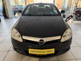 Opel Tigra Twin Top Basis - Opel Tigra mit Benzin-Antrieb: Cabrio