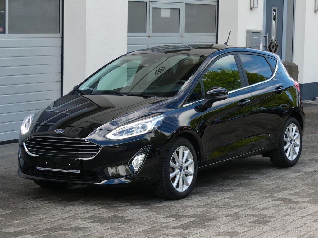 FORD Fiesta Titanium FORD Fiesta Titanium