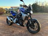 BMW F900R 4 Pakete und  viel Zubehor - Offers