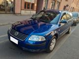 Volkswagen Passat - Volkswagen Passat aus 2002: Kombi
