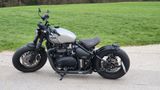 Triumph BONNEVILLE BOBBER Black-TOP Zustand-Div.Umbauten - Offers matching your search criteria