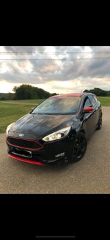 Ford Focus 1,5 EcoBoost 134kW ST-Line Black Turni... - Ford Focus: ST Line Black