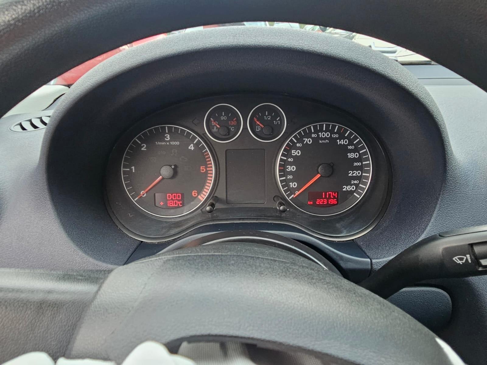 Audi A3 2005 — photo 14