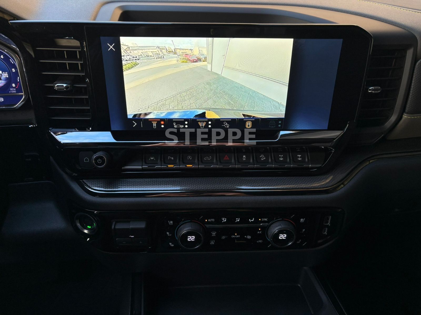 Chevrolet 2025 Silverado ZR2 6,2V8 Crewcab Tech-Pack. AHK