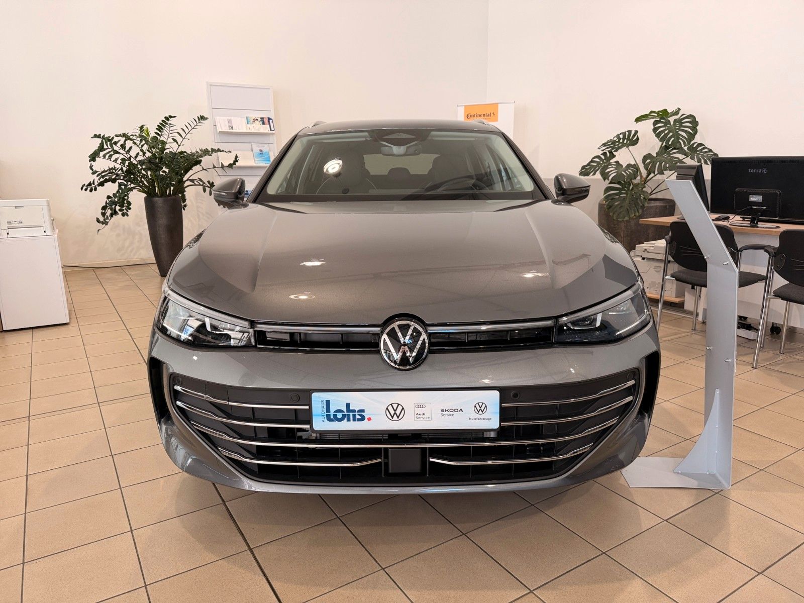 Volkswagen Passat Variant - Bild 2