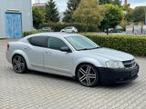 Dodge Avenger 2.0 SE Klima* S-Dach* CD Player - Dodge Avenger mit Benzin-Antrieb: Limousine