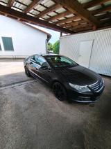 Volkswagen Passat CC 2.0i 16V Automatik Tausch möglich - Volkswagen Passat CC mit Benzin-Antrieb: Limousine, 2.0