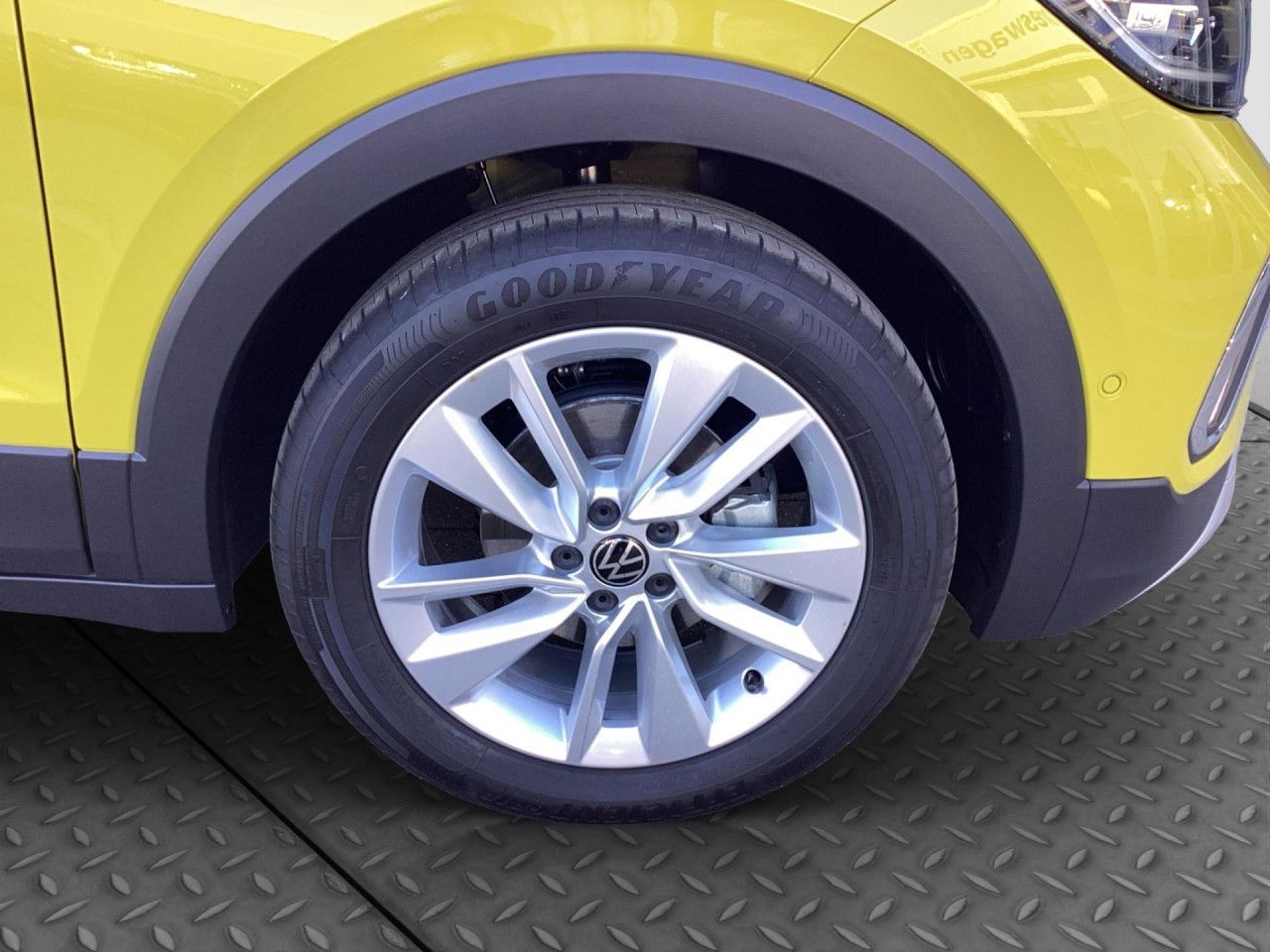 Volkswagen T-Cross - Bild 11
