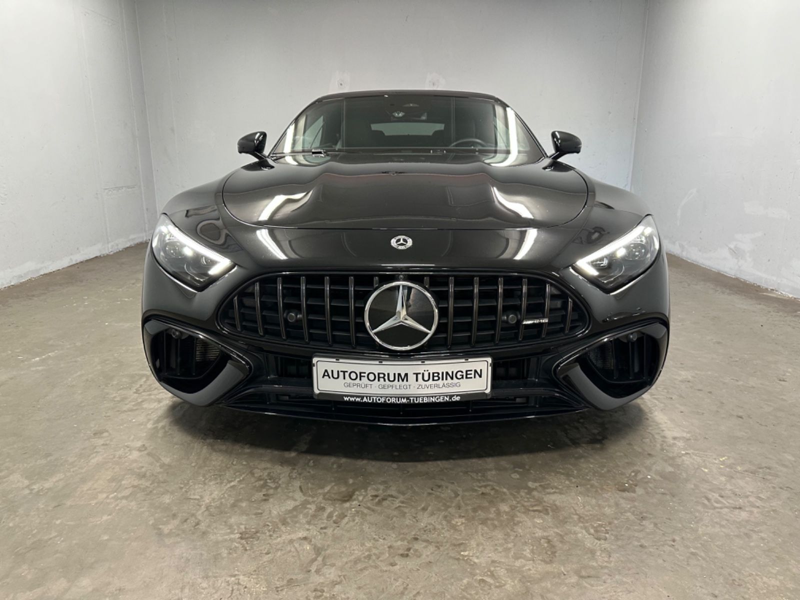 Fahrzeugabbildung Mercedes-Benz SL 63 4MATIC+ *NIGHT PAKET*LIFTSYSTEM*HEADUP*